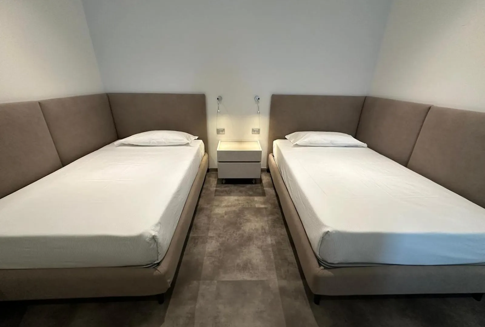 Hotel Cruise Montano Lucino